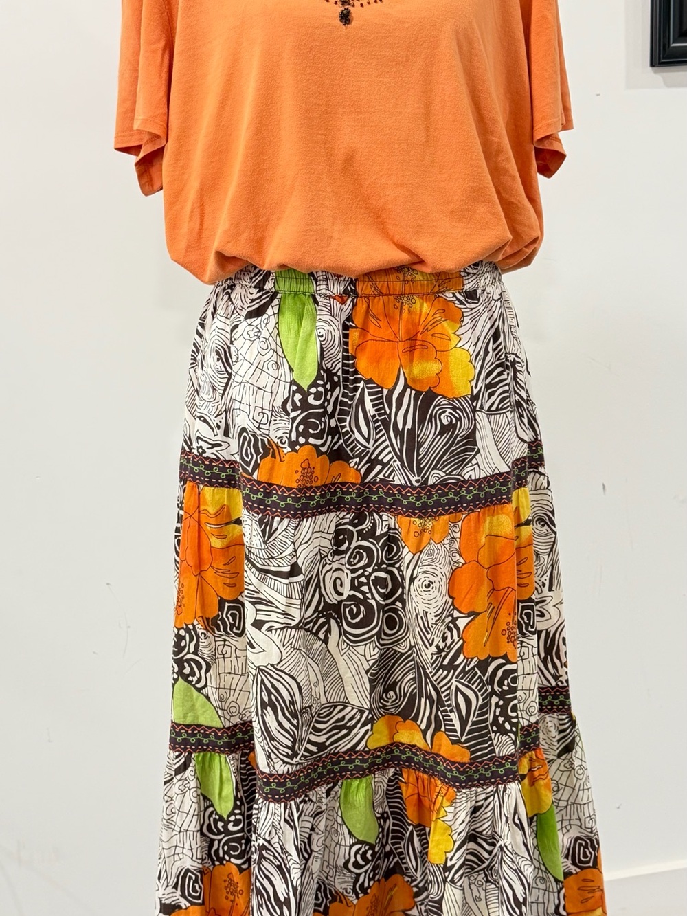 Choices Woman Boho Matching Set Embellished Top & Printed Skirt